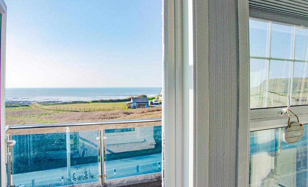 ביוד The Bay View Inn מראה חיצוני תמונה